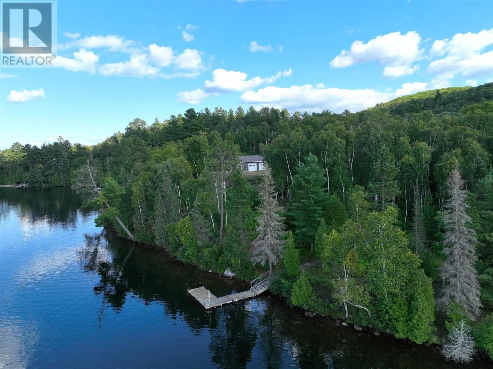 944 Dunlop Shores RD