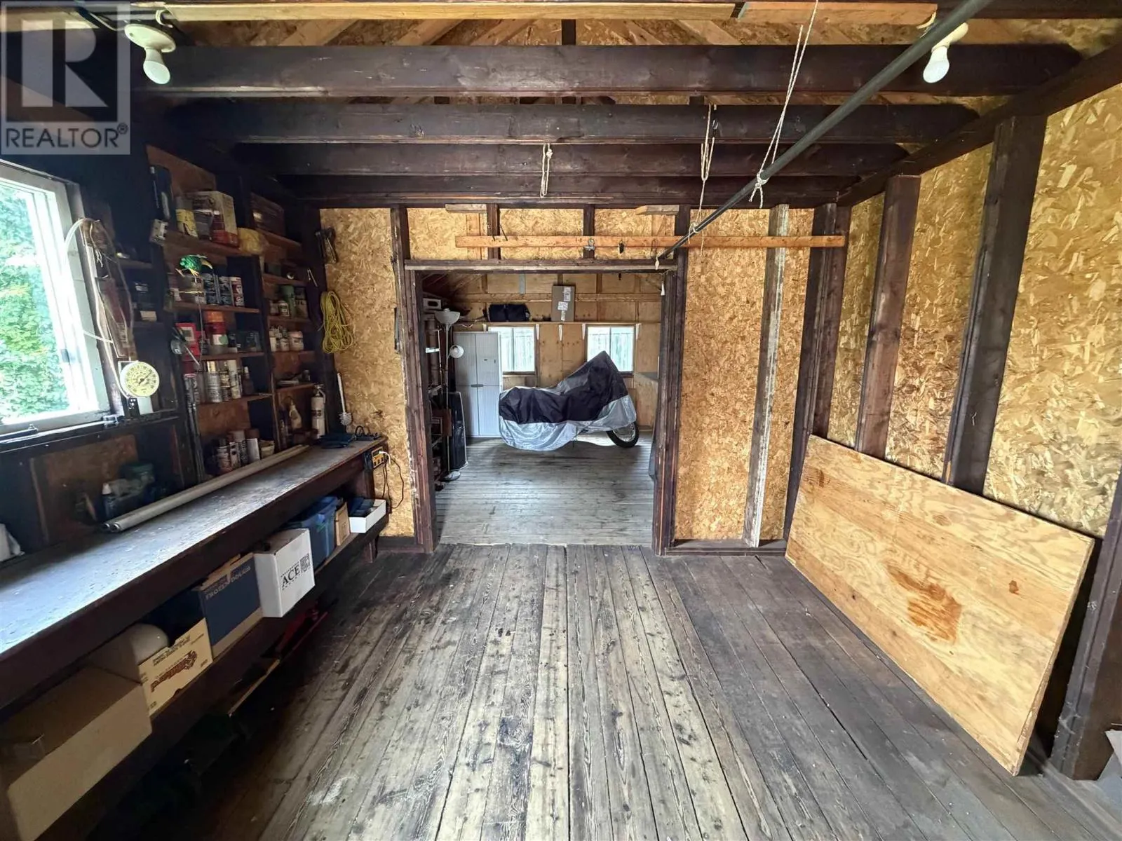 96A Axmith AVE