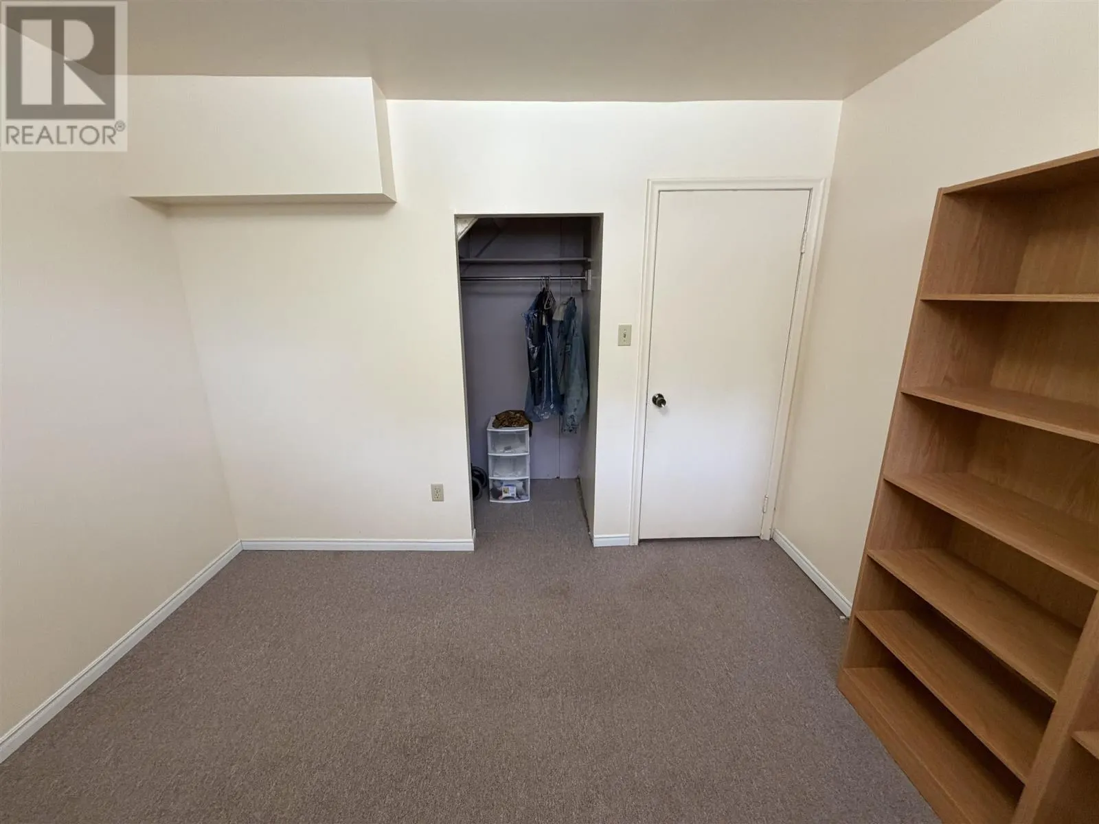 96A Axmith AVE