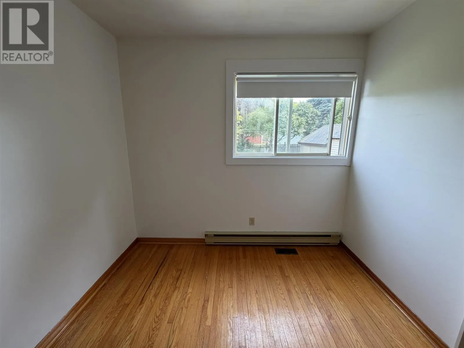 96A Axmith AVE