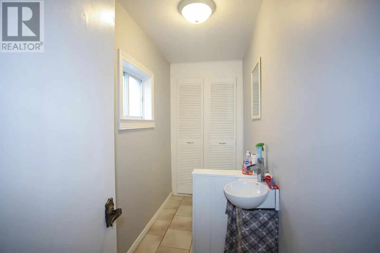 253 St. James ST