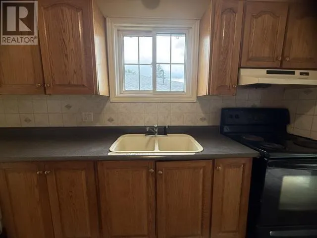 10 Farrell CRES