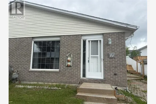 10 Farrell CRES