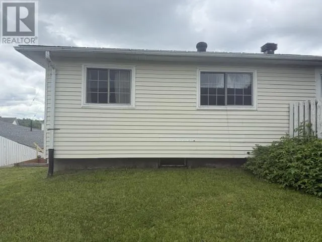 10 Farrell CRES