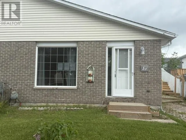 10 Farrell CRES