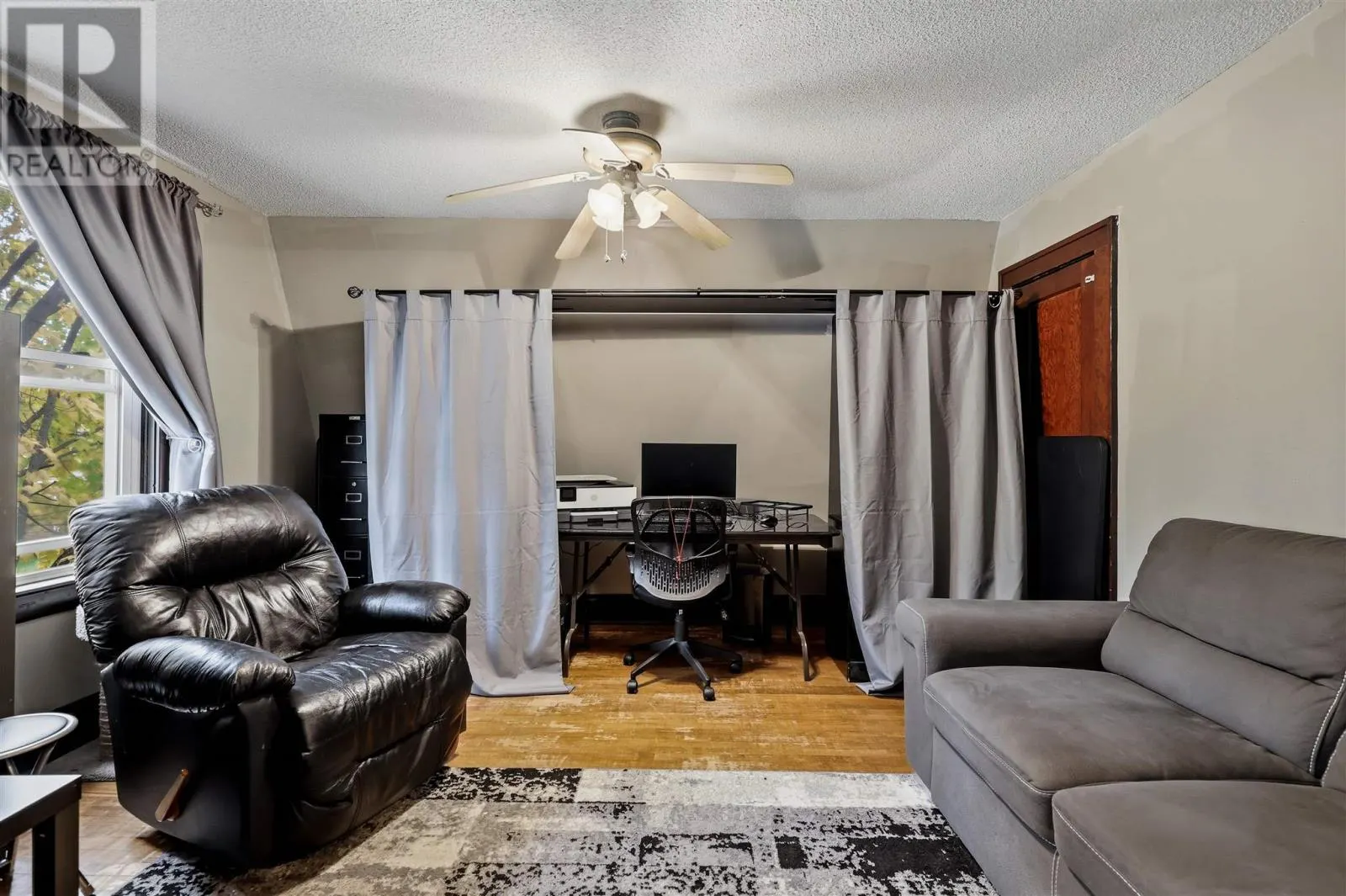185 Elgin ST