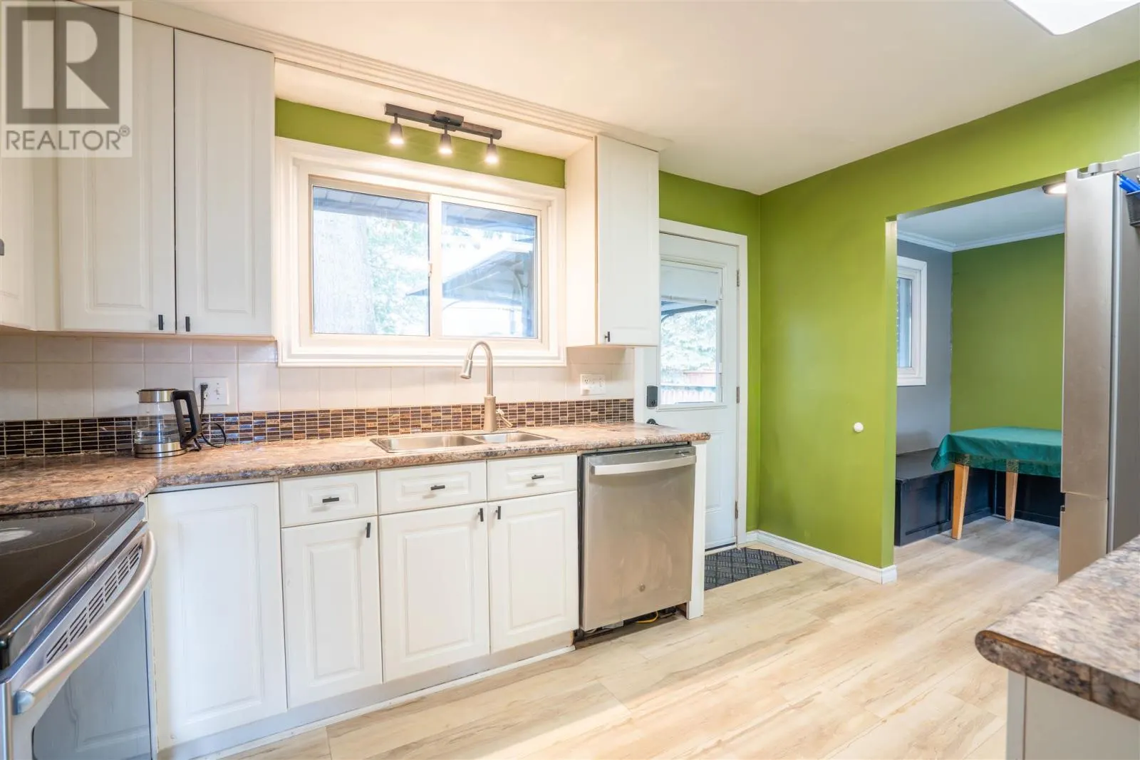 41 Peach DR