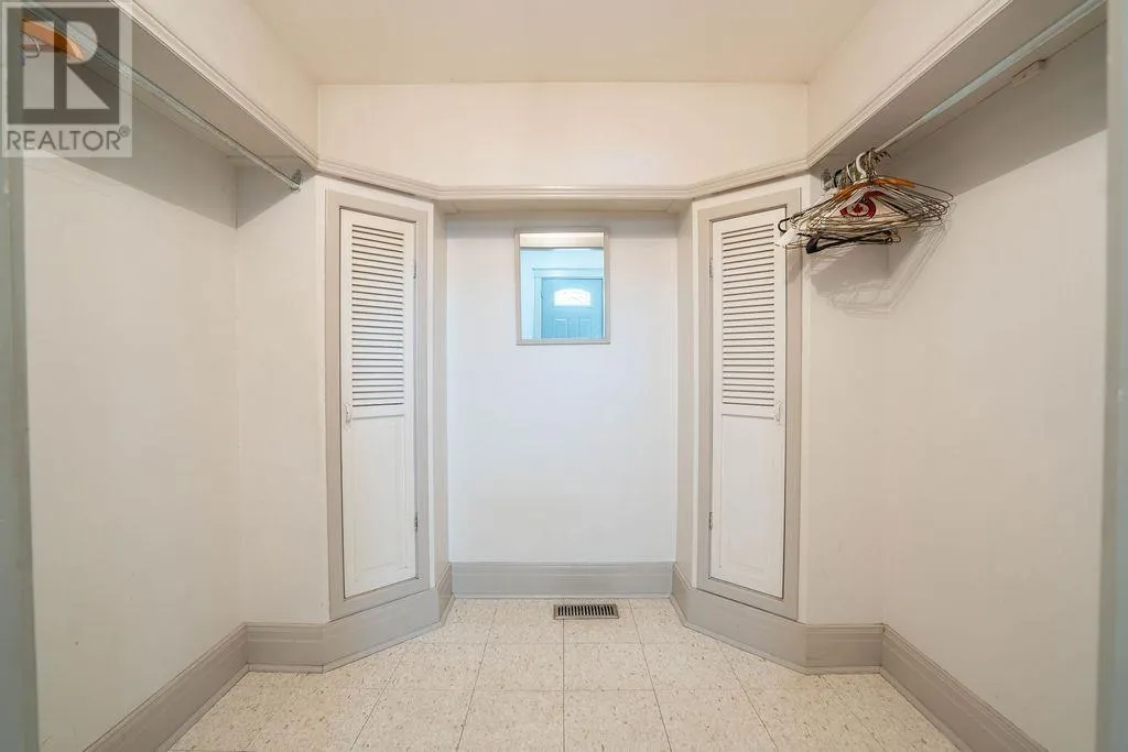 1411 Great Northern Road