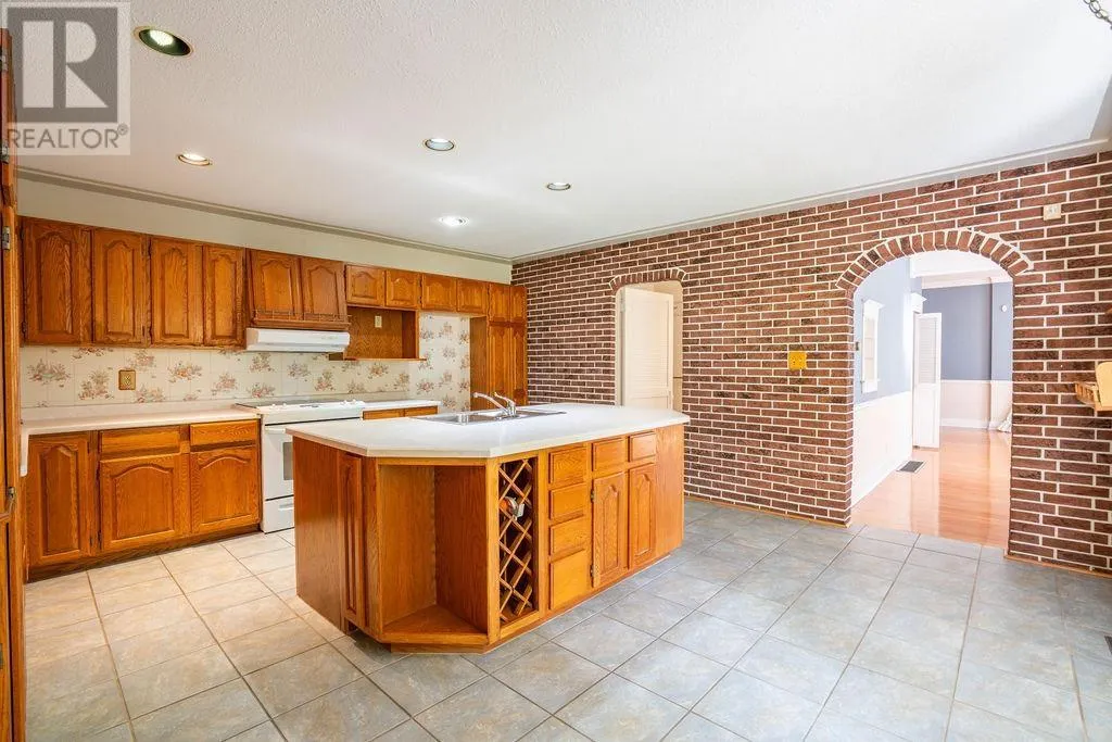 1411 Great Northern Road