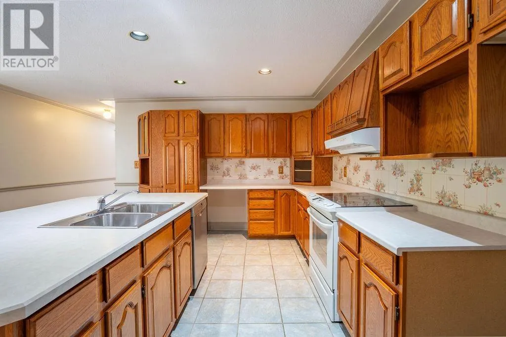 1411 Great Northern Road