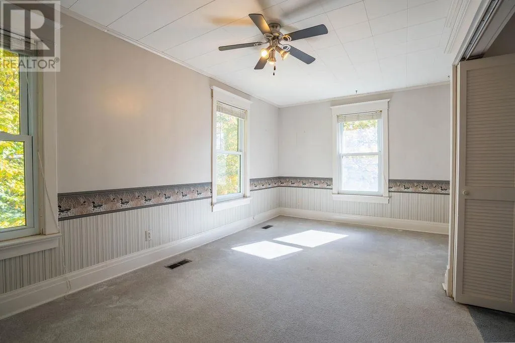 1411 Great Northern Road