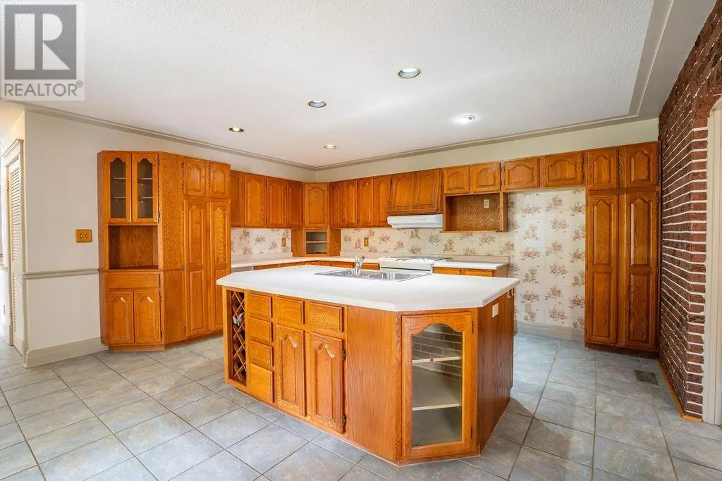 1411 Great Northern Road