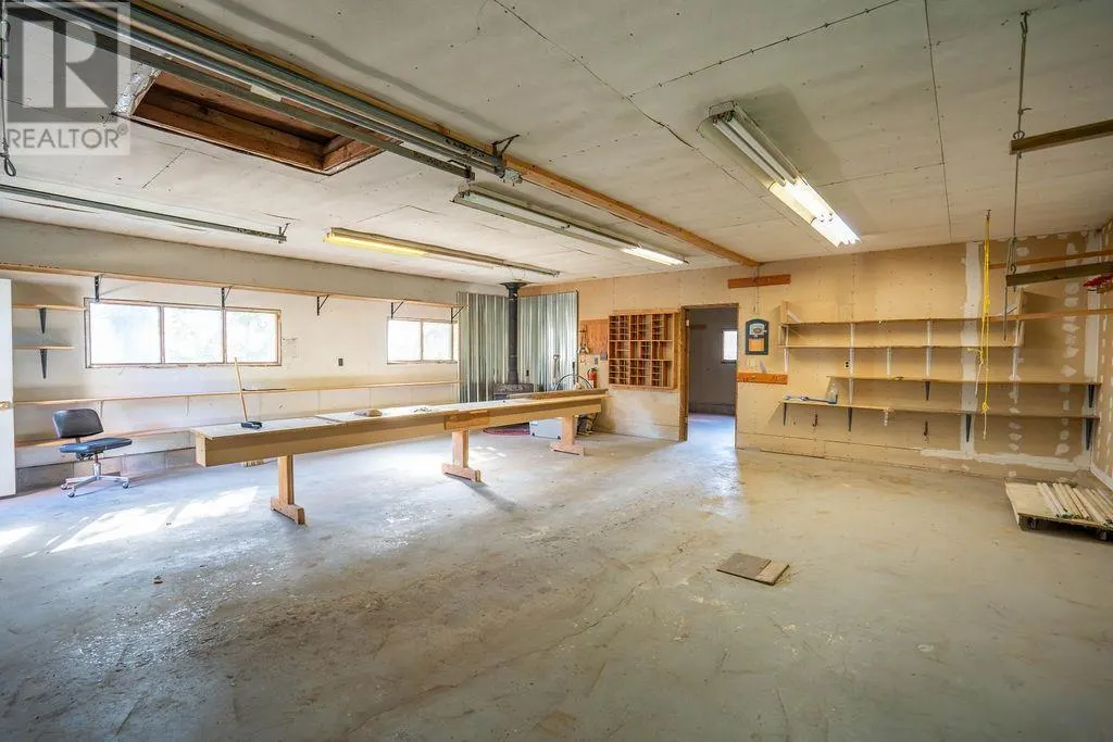 1411 Great Northern Road