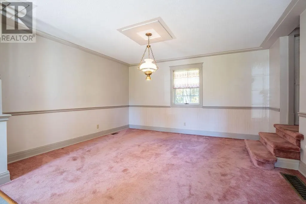 1411 Great Northern Road