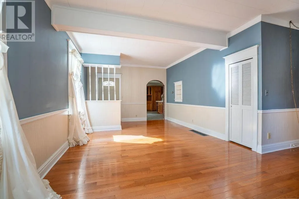 1411 Great Northern Road