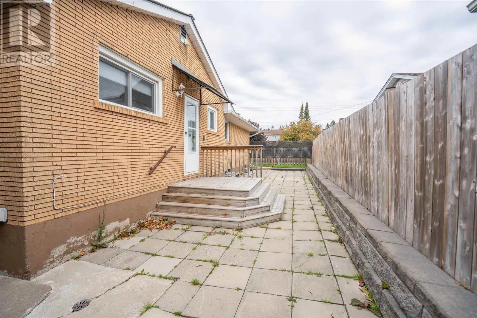 34 Routledge AVE