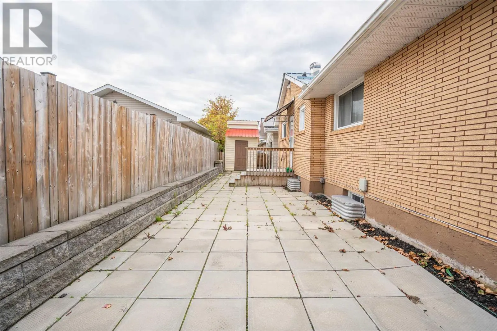 34 Routledge AVE