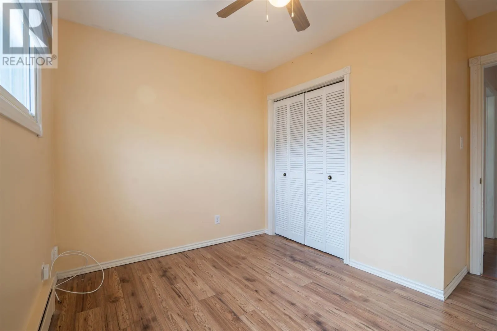 34 Routledge AVE