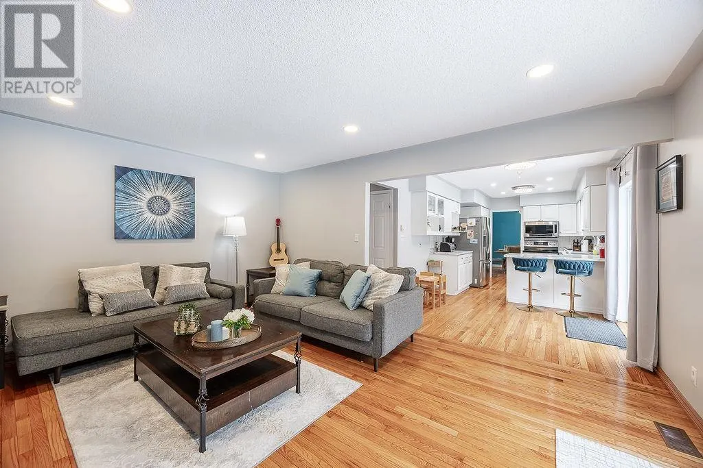 27 Plummer CT