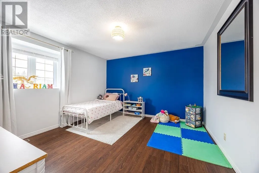 27 Plummer CT