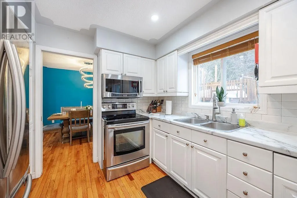 27 Plummer CT