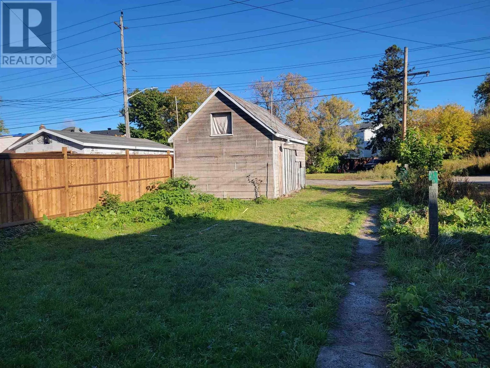 56 Cathcart ST