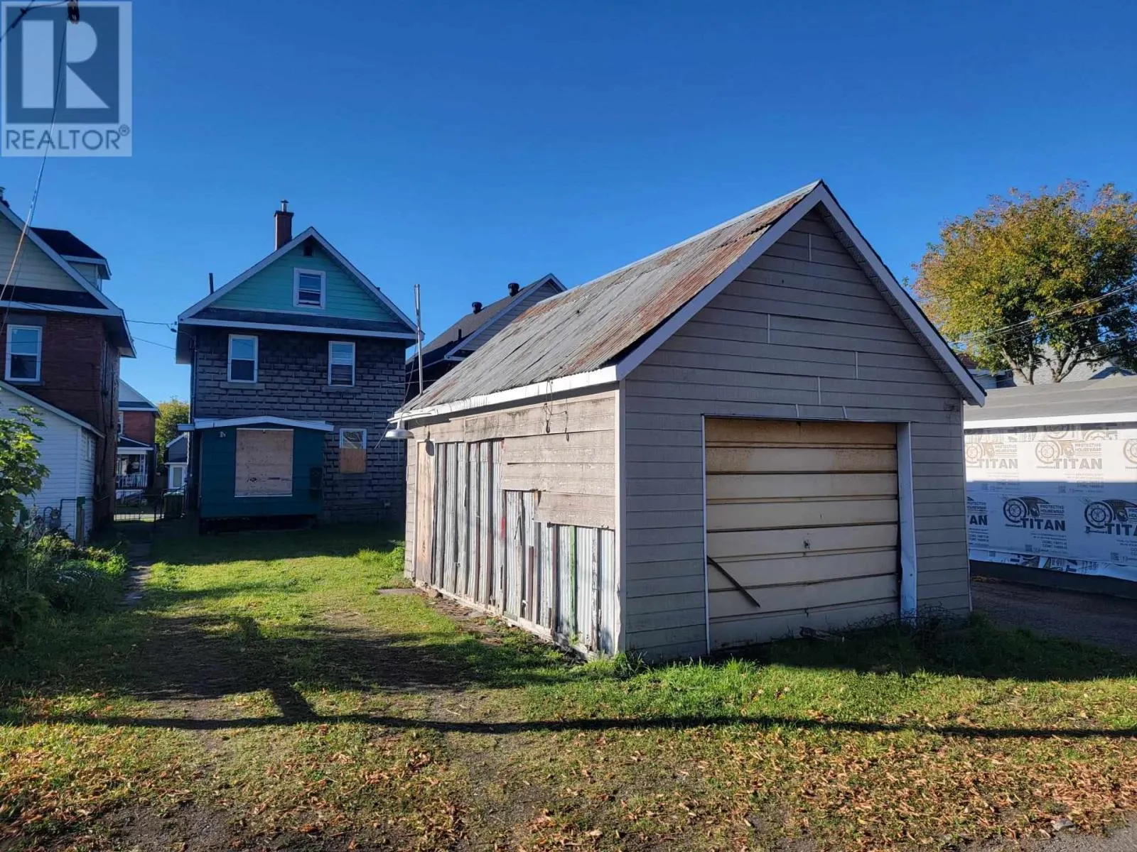 56 Cathcart ST