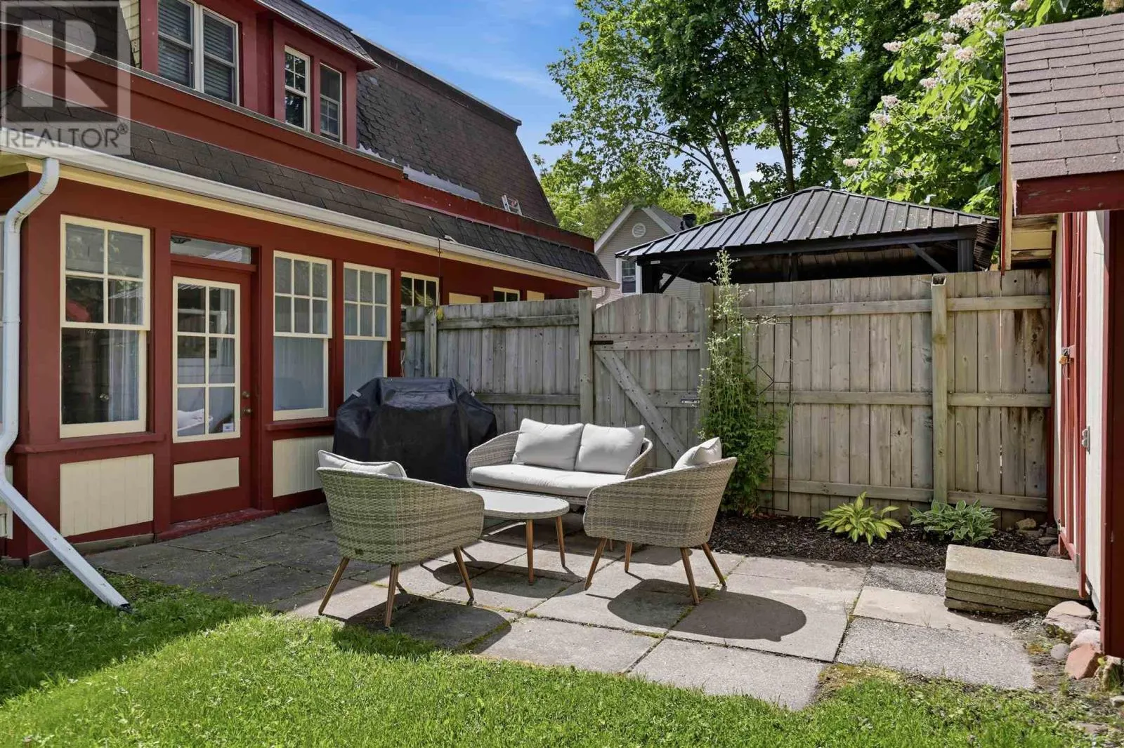 36 Herrick ST