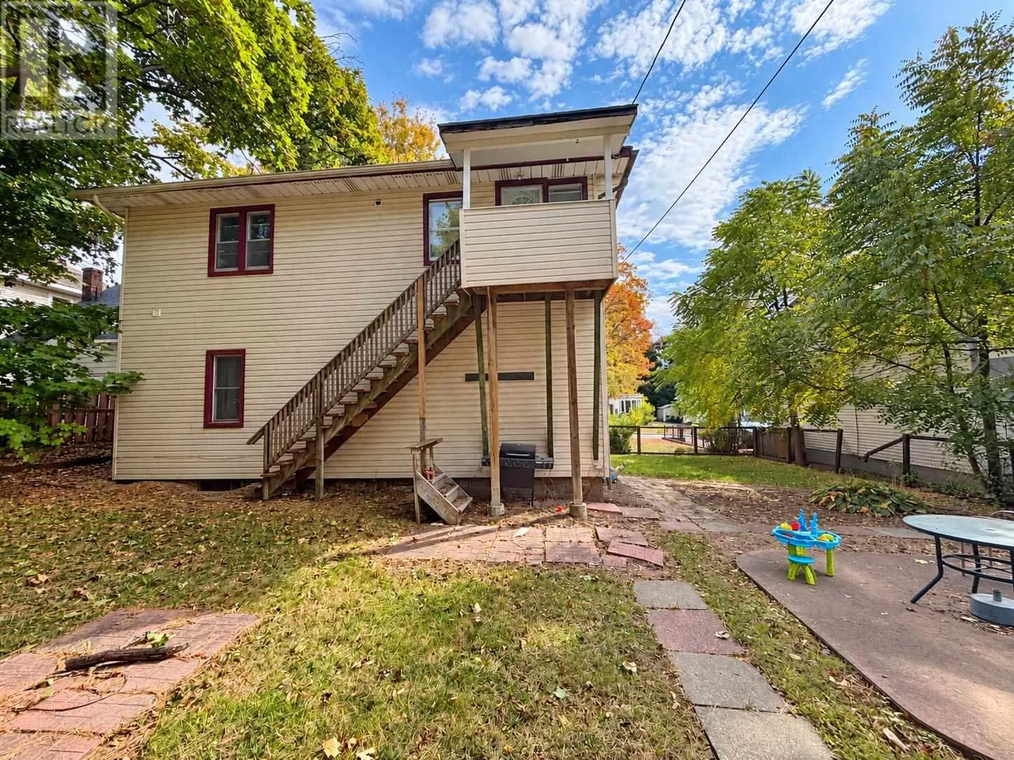 185 Church ST