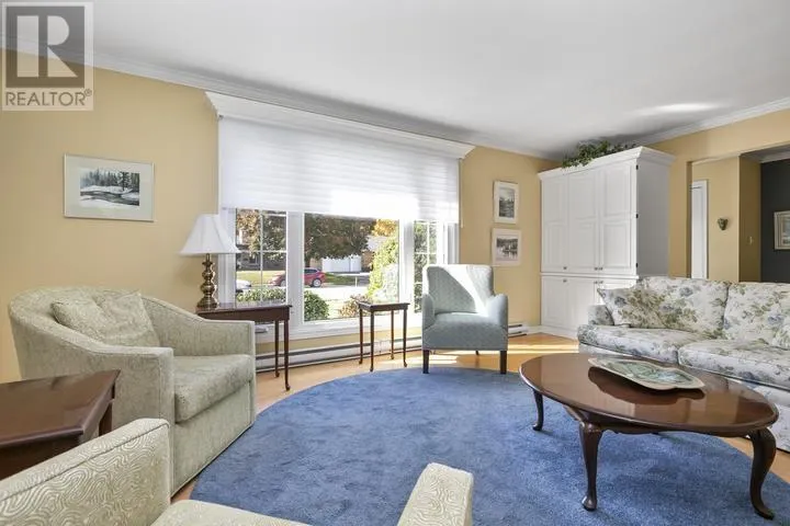 90 Florwin DR