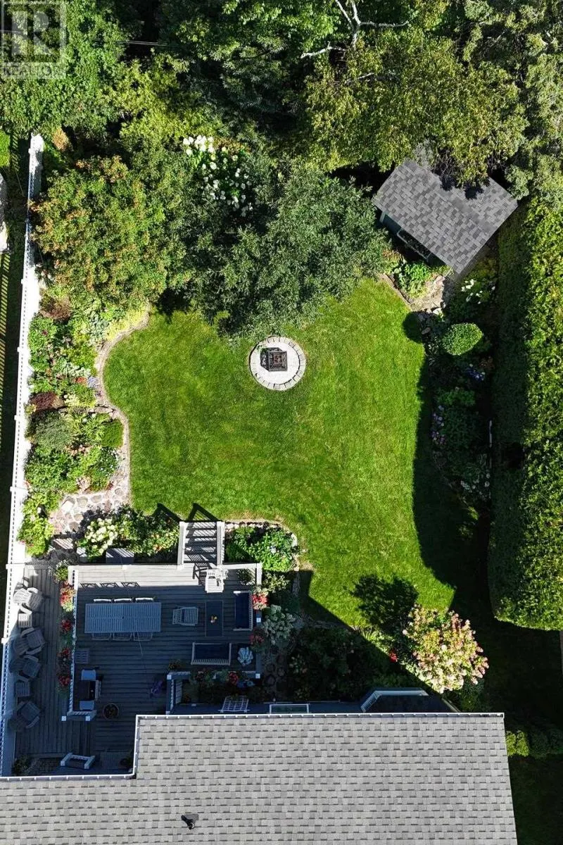 90 Florwin DR