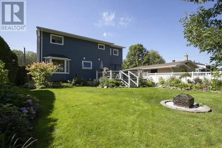 90 Florwin DR
