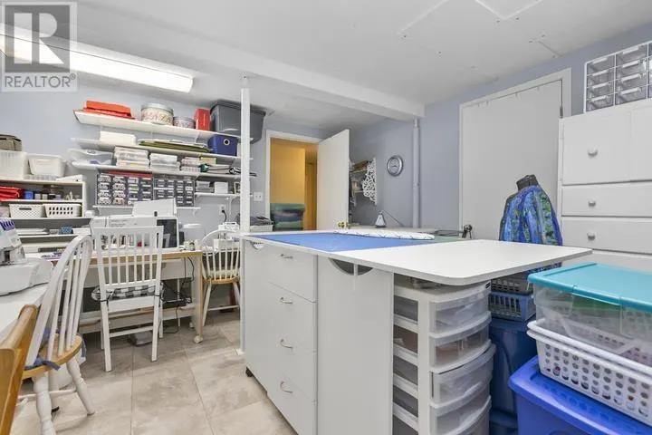 90 Florwin DR