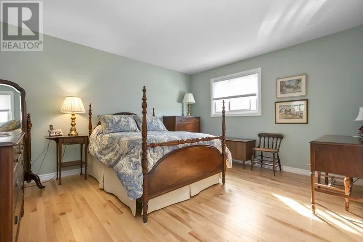 90 Florwin DR