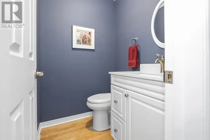 90 Florwin DR