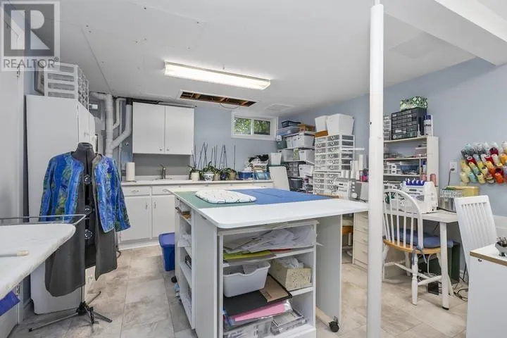 90 Florwin DR