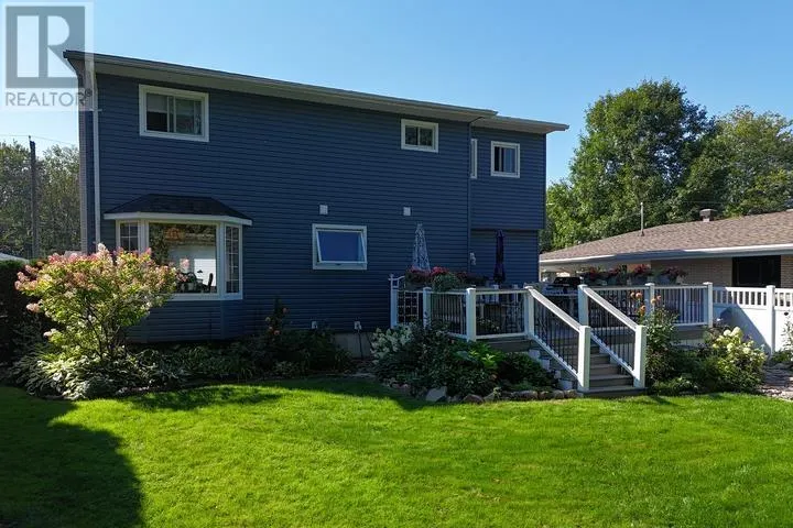 90 Florwin DR