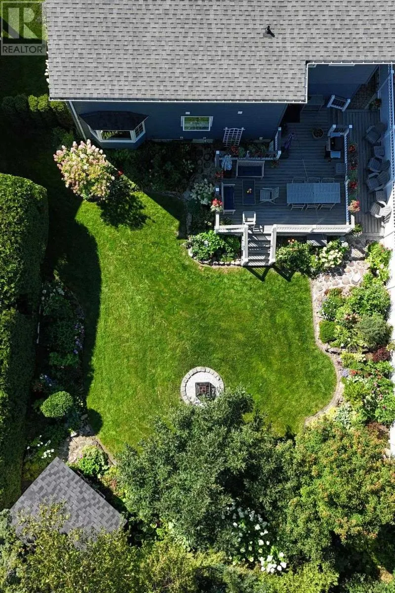90 Florwin DR