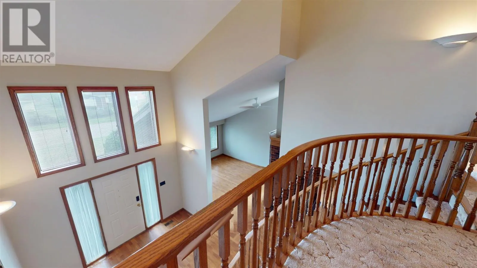 109 Greenview LN