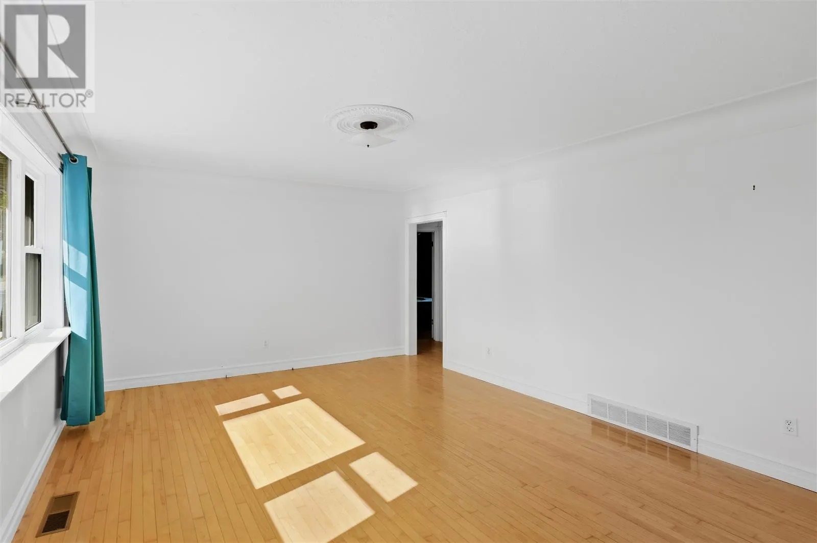 148 Cunningham RD