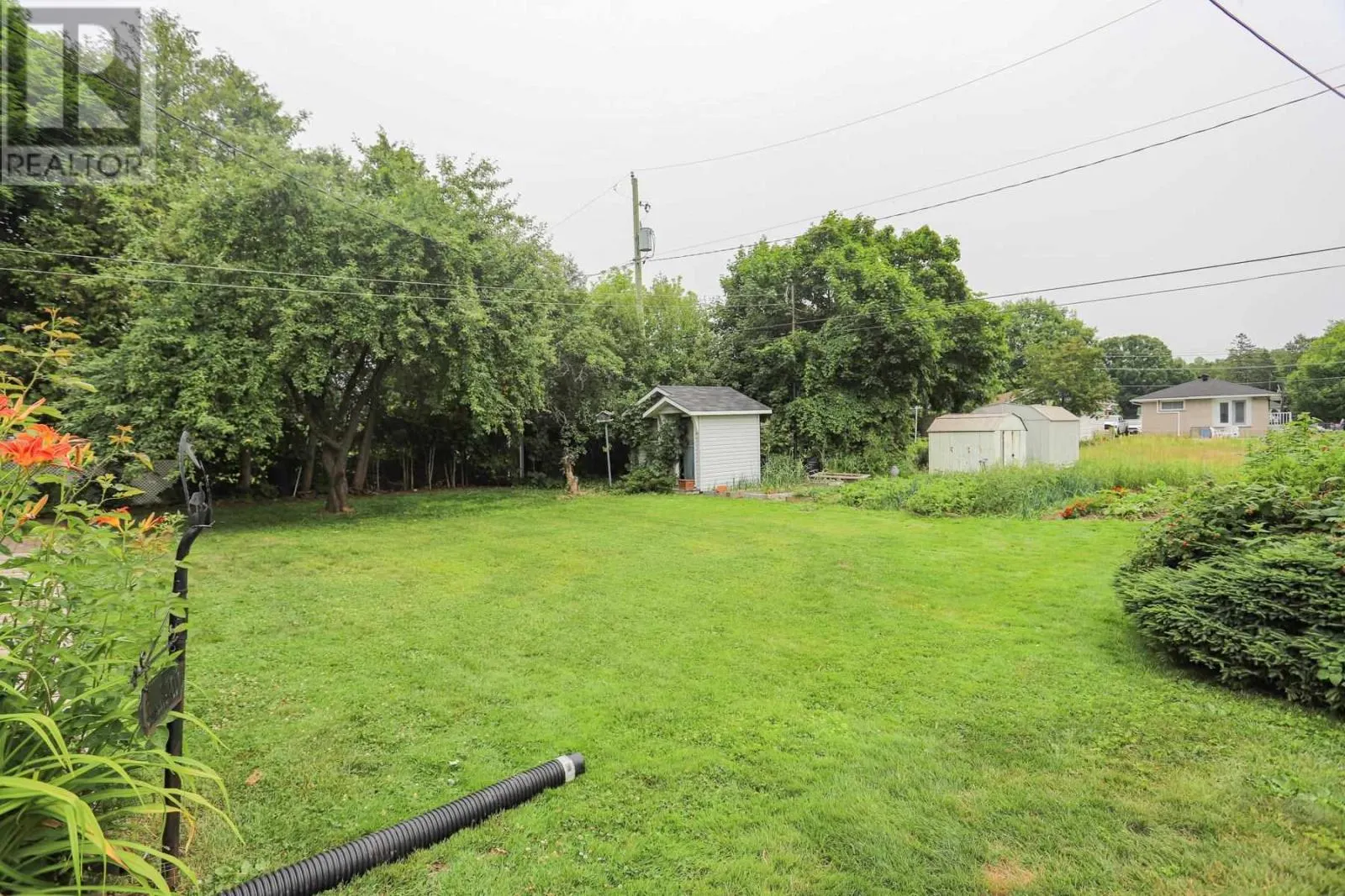 24 Granite ST