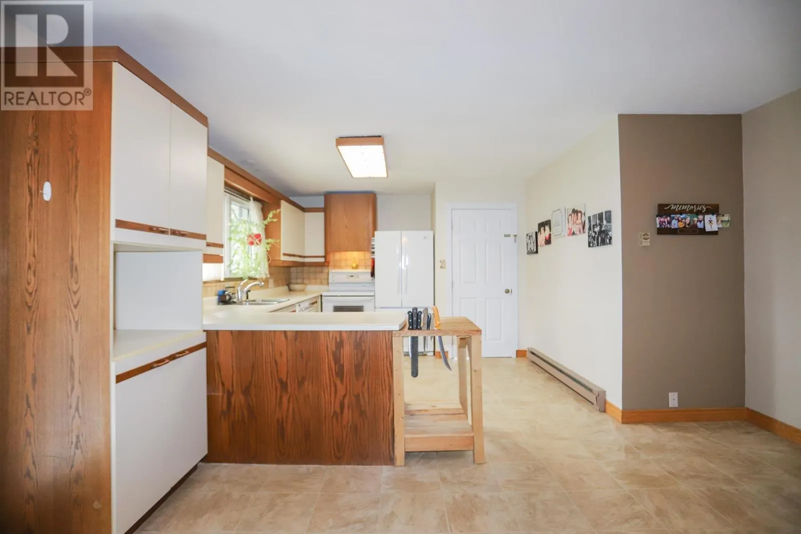 24 Granite ST
