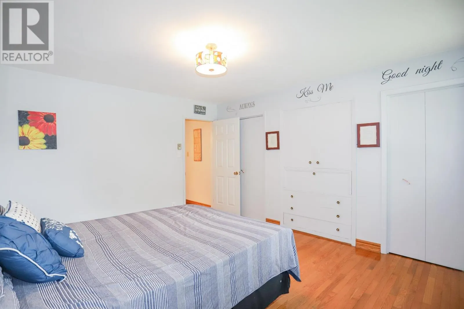 24 Granite ST