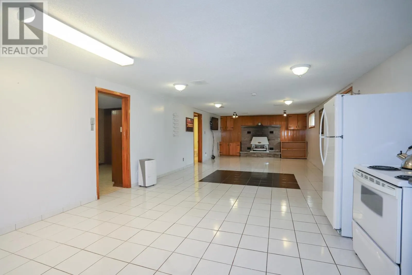 24 Granite ST