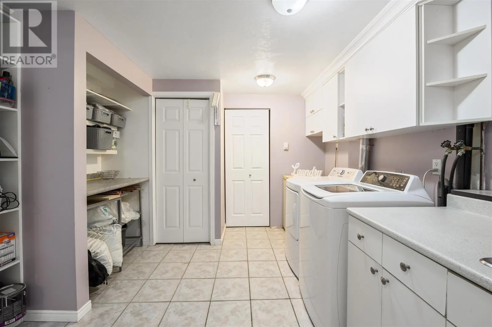 34 LYNNE CT