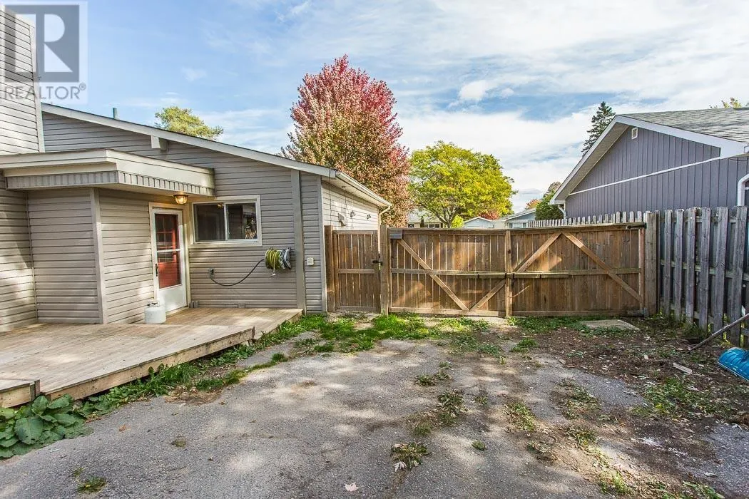 73 Promenade DR