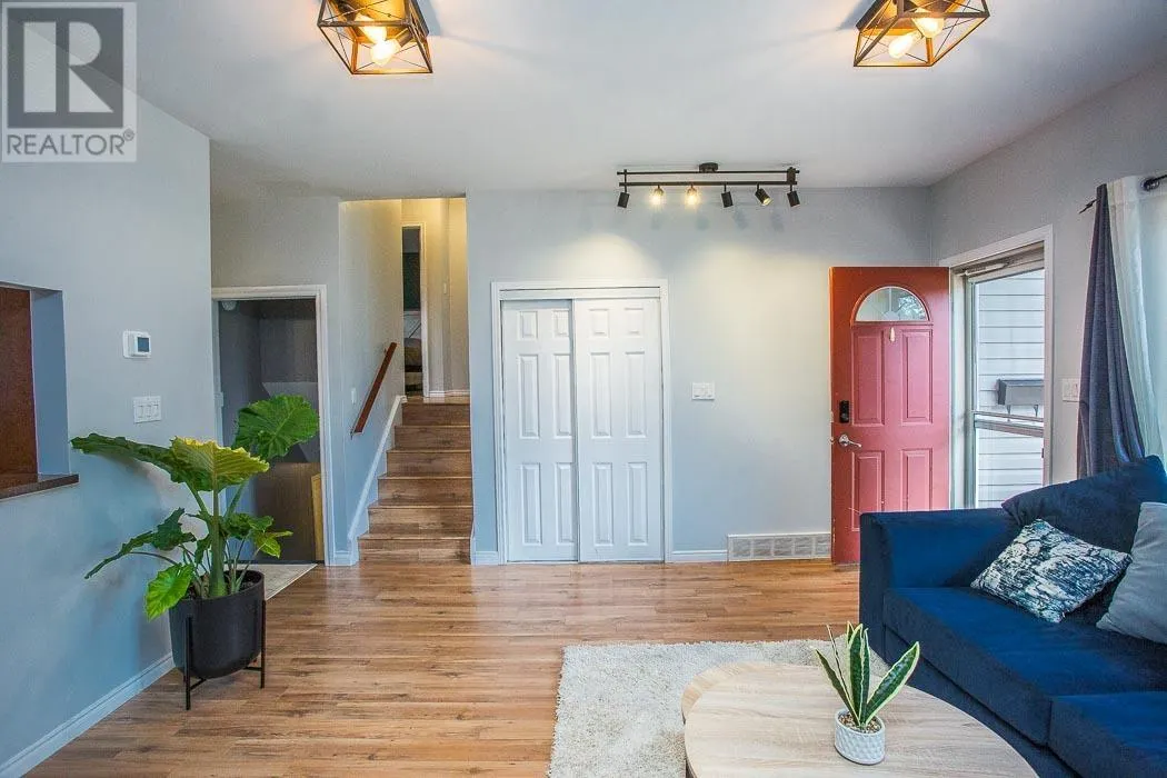 73 Promenade DR