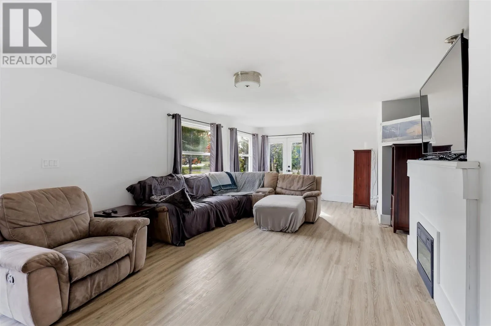 220 Old Garden River RD