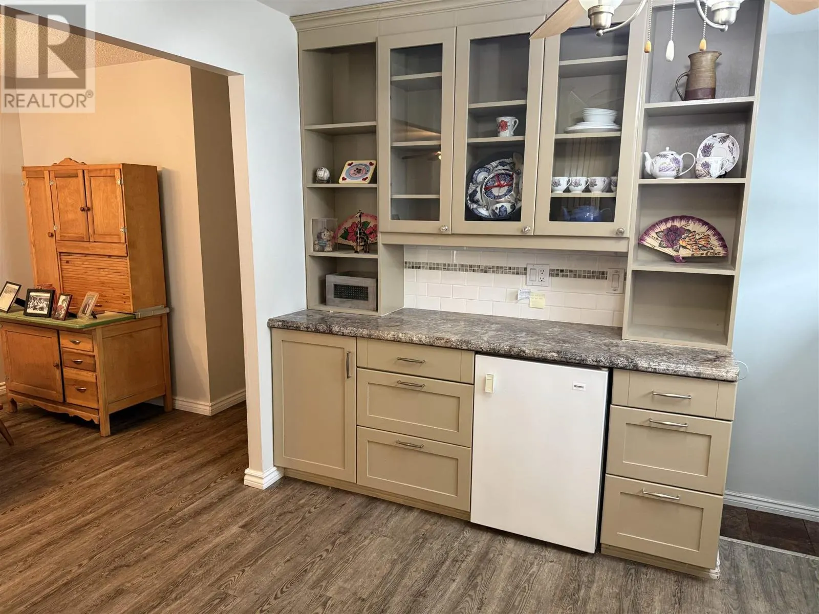 24 McQuarrie PL