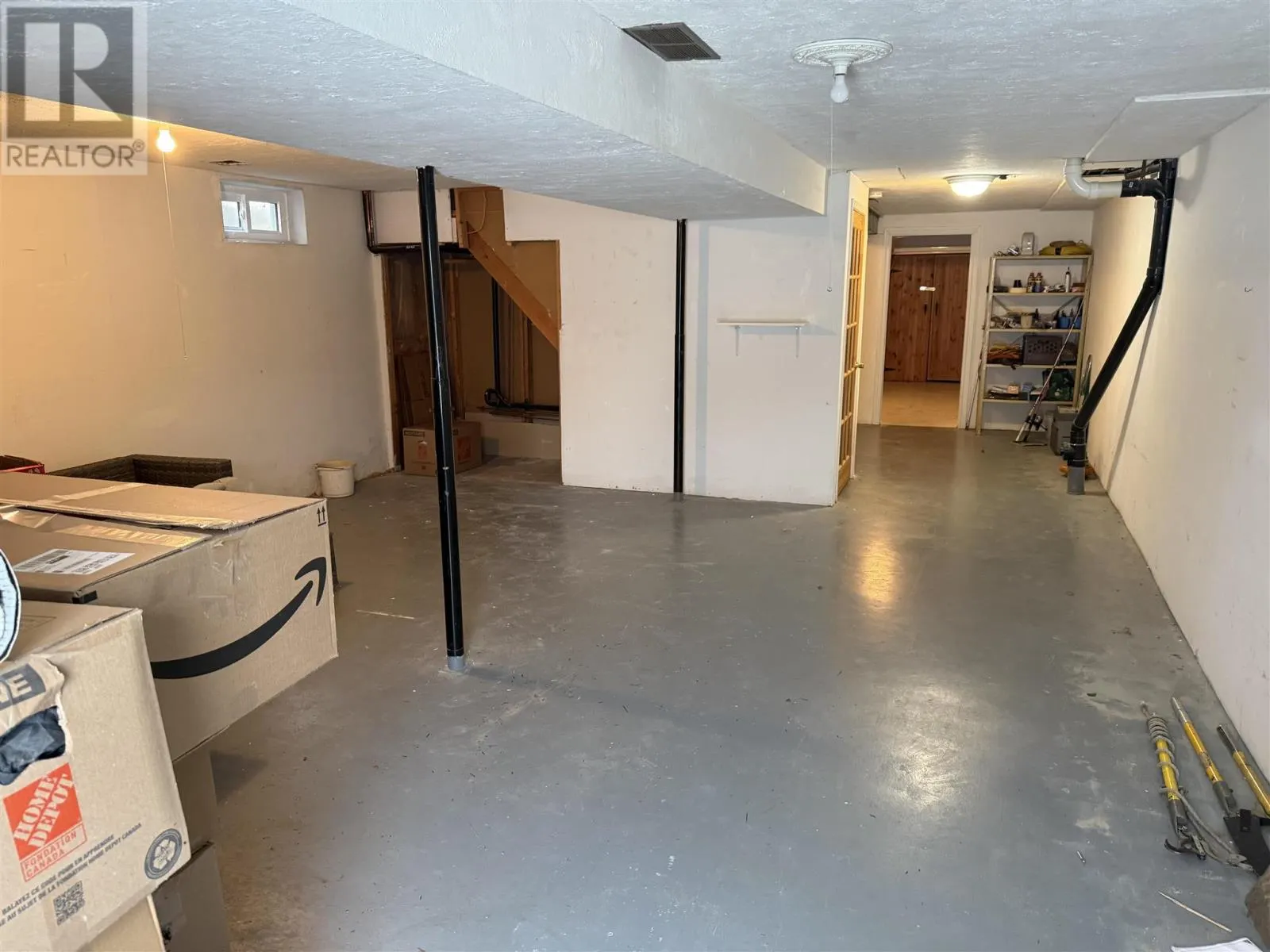 24 McQuarrie PL